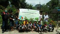 PT. Tirta Investama Peringati Hari Bumi Dengan Melakukan Tanam Pohon dan Bersih Kali Masjid Tuo Kayu Jao